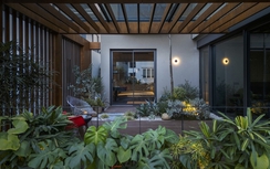 Ấn tượng với biệt thự có trần nhà là ‘bầu trời đầy sao’