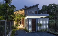 Độc đáo ngôi nhà có mái hình cánh buồm