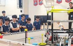 Trường THCS và THPT Đinh Thiện Lý xuất sắc nắm quyền tham dự Giải Vô địch thế giới VEX Robotics 2025
