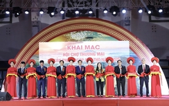 Khai mạc hội chợ thương mại và sản phẩm OCOP tỉnh Phú Thọ 2025