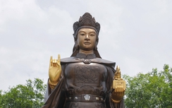 Chiêm ngưỡng bức tượng đồng nguyên chất lớn nhất Việt Nam