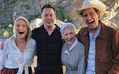 Mẹ của tỷ phú Elon Musk tiết lộ bí quyết nuôi dạy con thành công