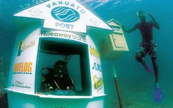 Sửng sốt trước những địa điểm dưới nước, từ bảo tàng quân sự cho tới bưu điện