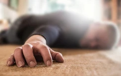 Mùa hè, hãy cẩn thận với xuất huyết não - "kẻ giết người nhanh nhất"