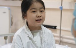 Bé gái 10 tuổi nghẹn ngào vì vừa “chết đi sống lại”