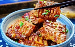 Cá kho sốt cay - đơn giản mà đưa cơm, nhất là trong mùa mưa