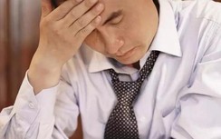 Người đàn ông đột nhiên mù mắt, huyết áp nhảy vọt vì thói quen hàng ngày