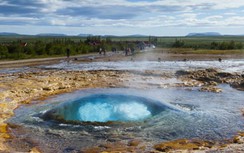 Những bức ảnh chụp trái đất đẹp và xa lạ như một hành tinh khác