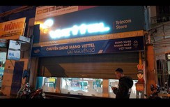 Thanh niên cầm mìn xông vào cửa hàng cướp tiền chỉ 27 giây