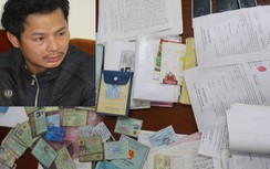 Bắt quả tang đối tượng cho vay nặng lãi ở quán cafe