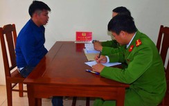 Đi đám cưới mang cả dàn pháo đến nổ