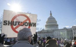 Tăng trưởng kinh tế Mỹ giảm gấp đôi dự kiến vì chính phủ đóng cửa kỷ lục