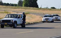 Australia đề xuất dùng công nghệ dừng ô tô từ xa để bắt tội phạm