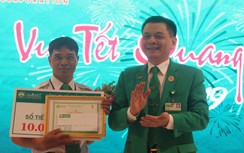 Tài xế làm "bà đỡ", giúp đứa trẻ thứ 100 chào đời trên taxi