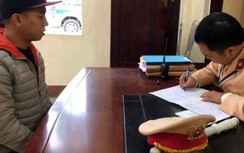 Lái xe taxi ở Hà Nội bị CSGT Nghệ An phát hiện dương tính với ma túy