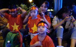 Hàng ngàn CĐV Sài Gòn tiếp lửa cho ĐT Việt Nam