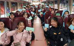 Những chuyến xe Tết ấm tình đưa công nhân nghèo về quê