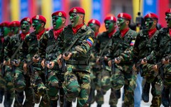 Venezuela cảnh giác với Mỹ, triển khai quân bị đến biên giới Colombia