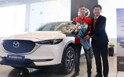 Tuyển thủ Việt Nam đón Tết hoành tráng với xế hộp, biệt thự