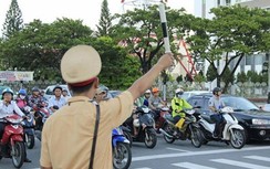 Vi phạm, không chấp hành hiệu lệnh CSGT ngày Tết bị phạt bao nhiêu?