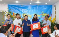 Bộ trưởng Nguyễn Văn Thể chúc Tết cán bộ, nhân viên Ga Sài Gòn