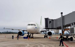 Cảng hàng không quốc tế Vân Đồn đón những vị khách "xông đất" đầu tiên