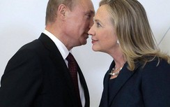 Hillary Clinton: Việc Trump rút khỏi Hiệp ước INF là “món quà cho Putin”