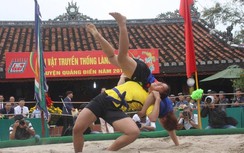 Về Thủ Lễ xem trai làng tranh tài trên sới vật