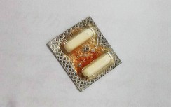 Suýt chết vì uống thuốc quên… bóc vỉ