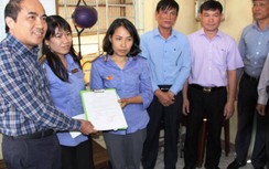 Video: Cụ bà kể khoảnh khắc được hai nữ gác chắn cứu khỏi "thần chết"