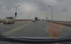 Video: Thày dạy lái xe đã ở đâu trong tình huống nguy hiểm chết người này?