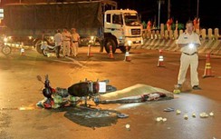 Va chạm với xe tải, một phụ nữ tử vong tại chỗ