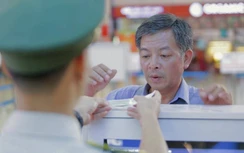 Video: Cẩn trọng kẻo bị cấm đi máy bay vì thói quen đùa cợt không đúng chỗ