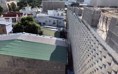 Yêu cầu phong tỏa tài khoản dự án có tường "khổng lồ" sắp sập tại Nha Trang