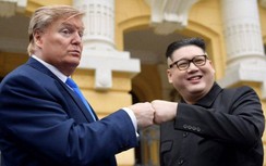 Video: Bản sao ông Trump và Kim Jong Un gây xôn xao đường phố Hà Nội
