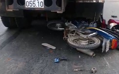 Va chạm giao thông liên hoàn trên QL62, nhiều người bị thương