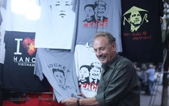 Áo phông in hình hai nguyên thủ Mỹ - Triều: Làm không kịp bán