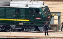TASS: Chủ tịch Kim Jong-un rời Bình Nhưỡng tới Hà Nội bằng tàu bọc thép