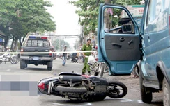 Mở cửa ô tô gây tai nạn nghiêm trọng xử phạt thế nào?