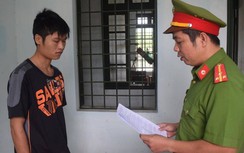 9X dùng hung khí cướp tài sản người lái “xe ôm” bất thành