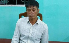 Người đàn ông 47 tuổi đâm chết bạn nhậu rồi bỏ trốn