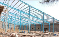 Hiện trường tan hoang vụ sập tường đè chết 5 người ở Vĩnh Long