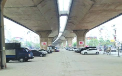 Vì sao Hà Nội kiến nghị trông giữ xe dưới gầm cầu?