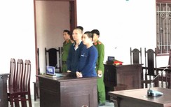 Đâm chết anh cùng mẹ khác cha, nam thanh niên lĩnh 17 năm tù