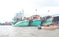 Hàng ngàn người dự Lễ hội Nghinh Ông Sông Đốc an toàn