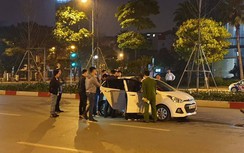 Tài xế rút dao đâm gục người sau va chạm: Nạn nhân trên đường đi ship hàng