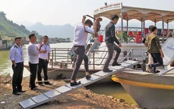 Hơn 60% tàu hoạt động trên hồ Hòa Bình không đăng ký, đăng kiểm