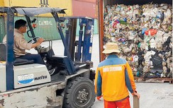 Cảng biển kêu trời vì hơn 3.000 container phế thải tồn đọng