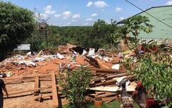 Xe ben mất lái tông sập nhà dân, 2 vợ chồng đang ngủ tử vong tại chỗ