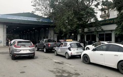 Ô tô đến hạn đóng phí bảo trì đường bộ có phải đi đăng kiểm?